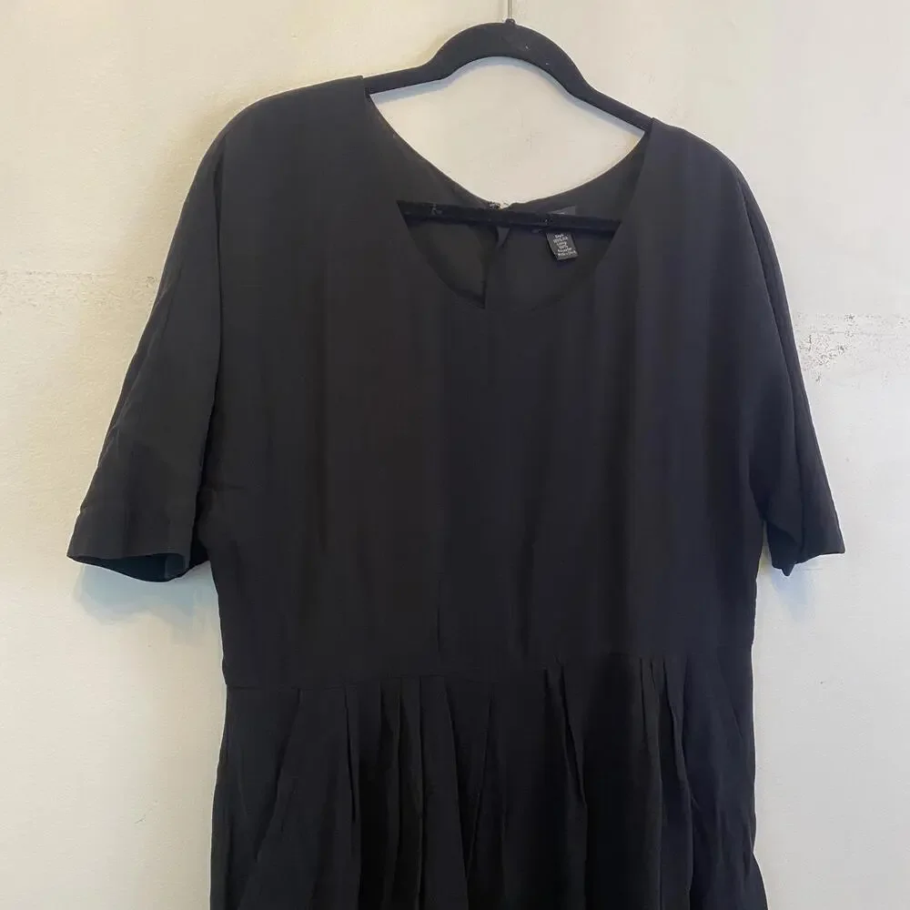 J.Crew Collection black short sleeve round neck dress